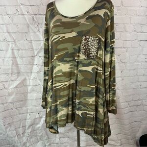 NWT boutique Camouflage long sleeve knit tunic Sequin Pocket Top camo glam plus